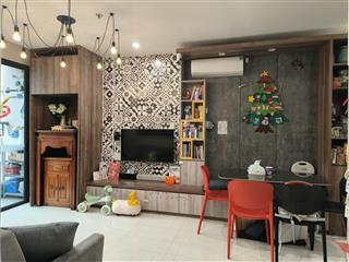 Cần bán căn hộ chính chủ 2n1vstòa s206kđt vinhomes ocean park 1