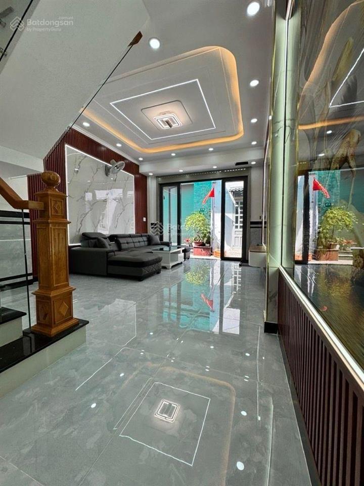 Nhà mới đẹp lung linhhxhtặng full nội thất42m22tầngngay chợ gần hiệp thành citygiá 4.26 tỷ tl