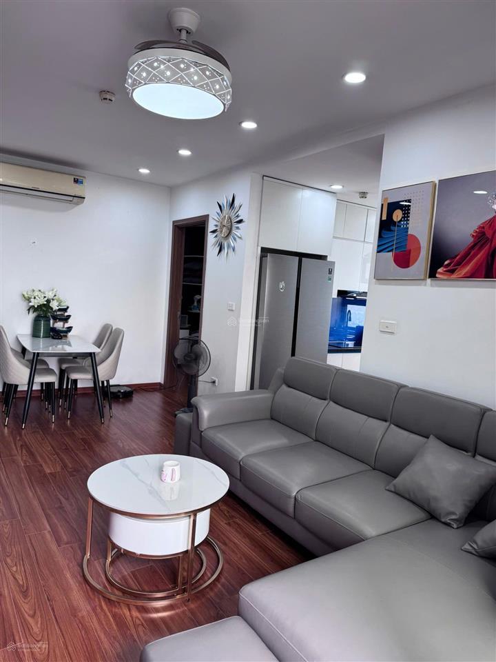 Bán căn hộ chung cư tòa a3 chung cư 151 nguyễn đức cảnh dt 70m 2pn,2va full.nội thất  098925003