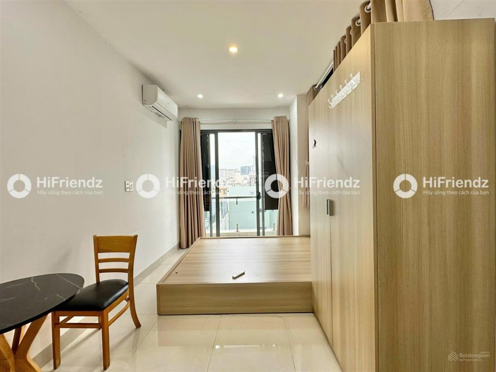 Căn hộ 40m2 ban công full nội thất khánh hội, quận 4 giáp quận 1 gần phố đi bộ nguyễn huệ