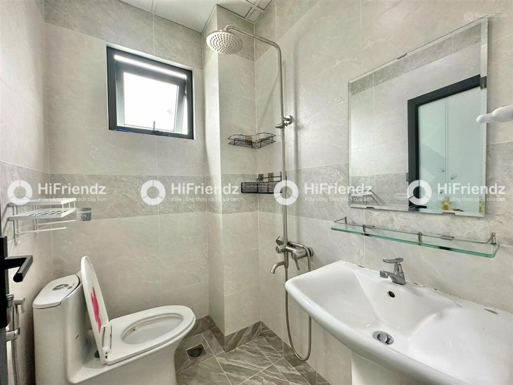 Căn hộ 40m2 ban công full nội thất khánh hội, quận 4 giáp quận 1 gần phố đi bộ nguyễn huệ