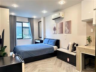 Căn hộ cửa sổ, full nội thất gần phố đi bộ bùi viện & chợ bến thành quận 1 giáp quận 3,10,5