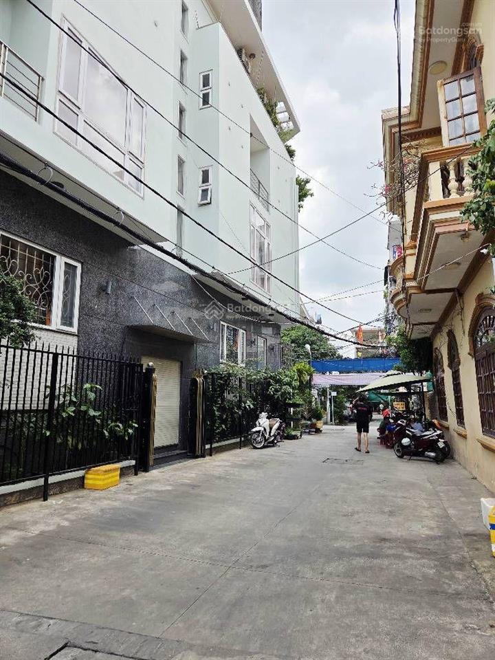 Căn góc nhà 5 tầng nơ trang long  đường xe tải 8m  76m2, phòng ngủ master  giá tốt hơn 12,2ty