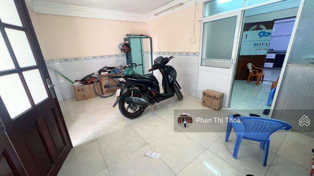 Chủ gấp bán, nhà lô góc  hẻm xe hơi, 50m2  kết cấu tốt, 5p qua quận 1  7,1 tỷ