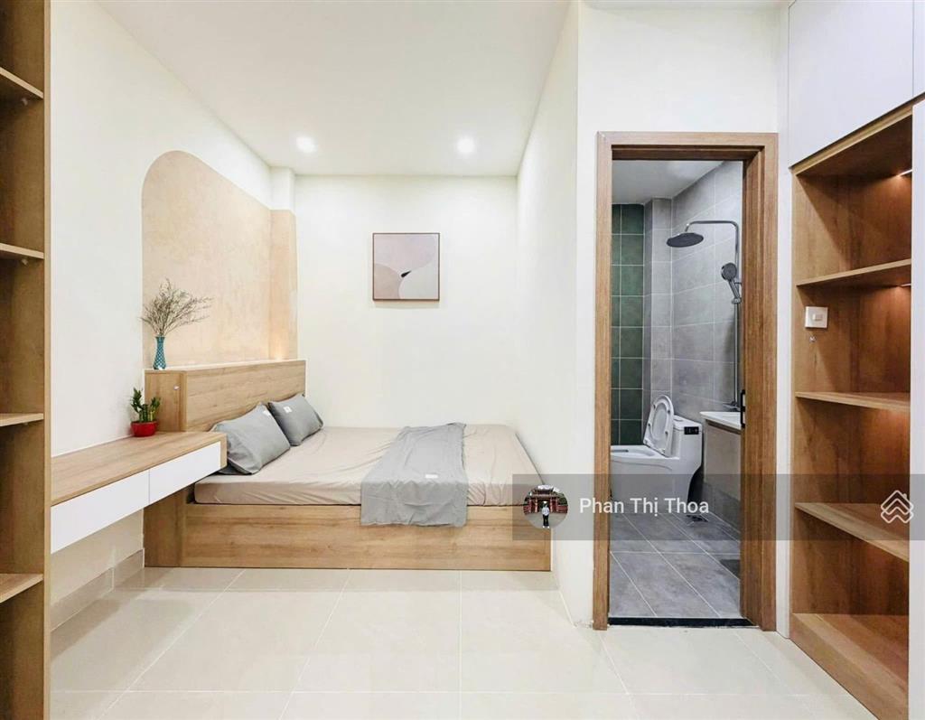 Nhà mới sẵn nội thất ngay bxmđ, cầu bình lợi  hẻm 4m thông  45m2, 3 tầng, 4pn  nhỉnh 8,6ty