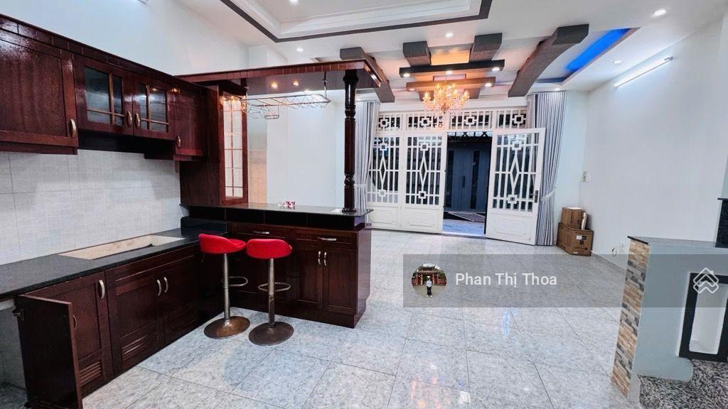 Nhà tốt, giá rẻ, gia đình ở lâu dài  50m2, 4 tầng, 5pn  hoàng hoa thám, giáp chợ  nhỉnh 8,5ty