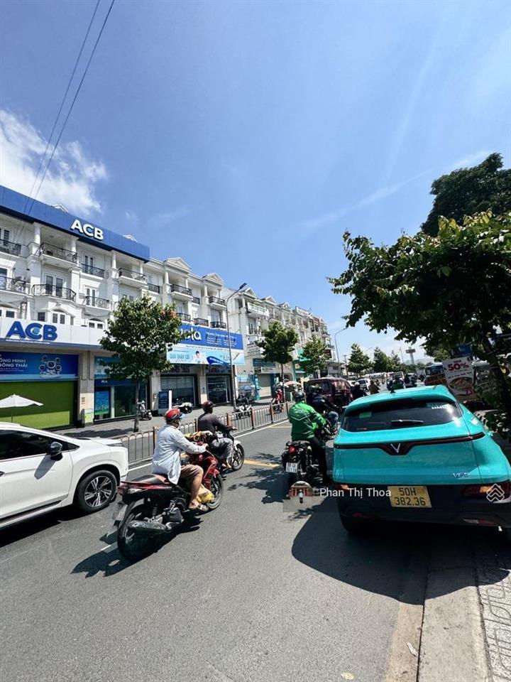 Hiếm gặp chốt gấp  ngay emart phan văn trị  ngang 5,2m, đầy đủ công năng, hoàn công đủ  12 tỷ