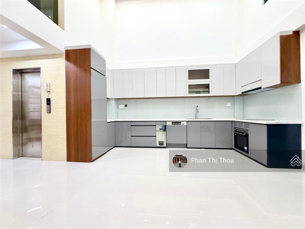 Siêu nhà phố cạnh rạch xuyên tâm mát mẻ  80m², 5 tầng, đầy đủ công năng, hoàn công đủ  13,8 tỷ