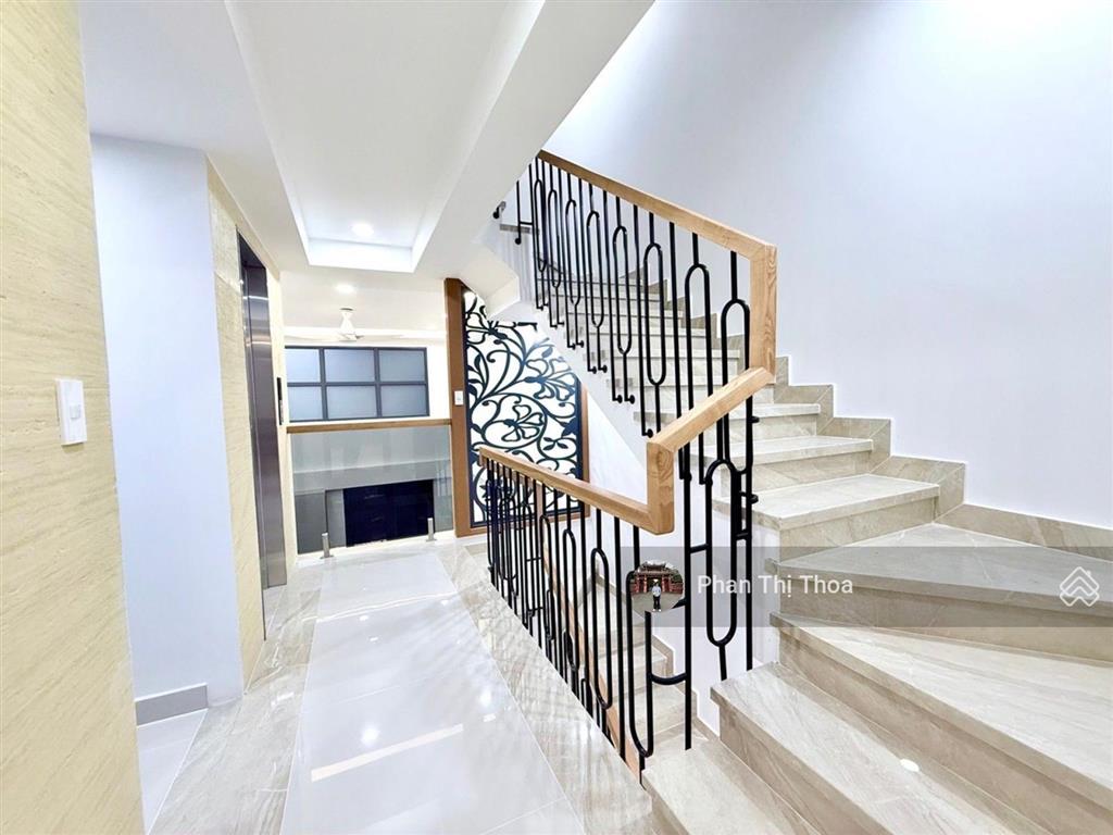 Siêu nhà phố cạnh rạch xuyên tâm mát mẻ  80m², 5 tầng, đầy đủ công năng, hoàn công đủ  13,8 tỷ