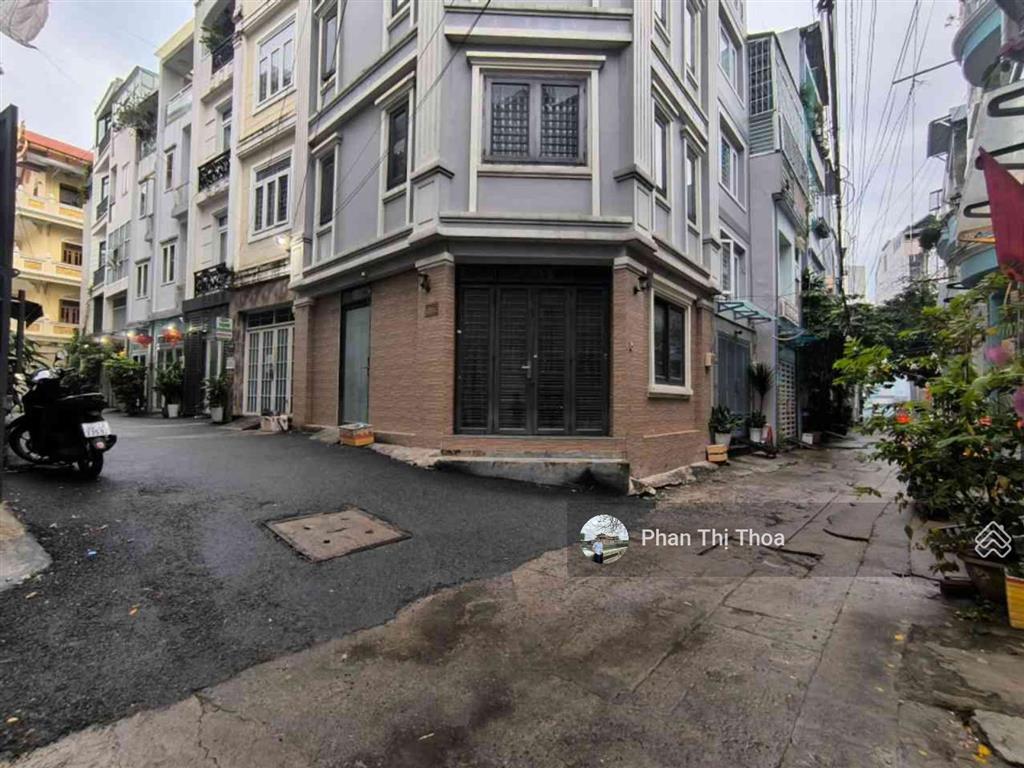 Nhà bán đi định cư ngay rạch xuyên tâm  nguyễn xí mát mẻ, 50m2 nhà đủ công năng ở ngay, 8,89 tỷ