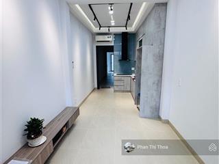 Chủ gấp bán hạ giá 1,5 tỷ, còn 6,299 tỷ chốt ngay  nhà mới 54m2, 3 tầng  ngay phạm văn đồng