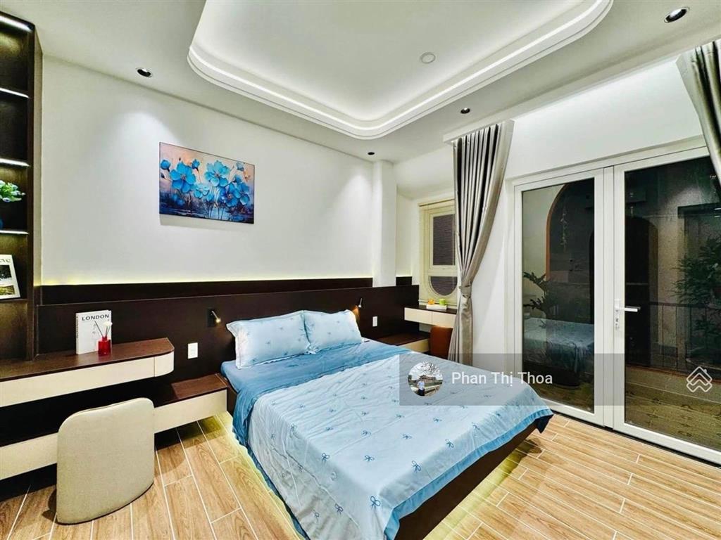 Chủ gấp bán nhà mới sẵn nội thất  phố ẩm thực bùi đình túy  60m2, vuông vức, có pn trệt  8,7ty