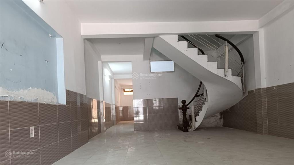 Bán 8,4 tỷ nhà sổ riêng 245.3m2 ngang 10m đường xe tải 2 chiều thông ra vĩnh lộc hl80 dự phóng 30m