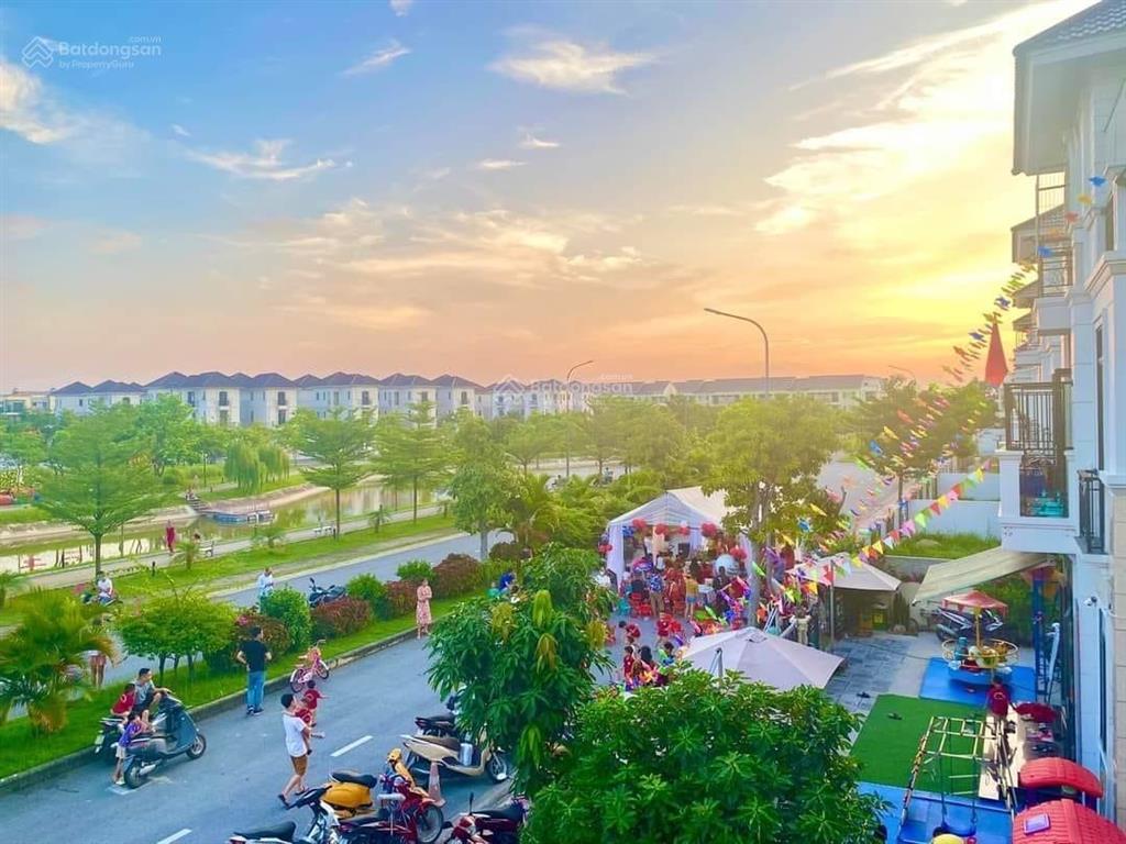 Đơn lập góc view công viên dự án centa city vsip bắc ninh, 309,5m2, giá 26 tỷ, lvcc 0916 867 ***