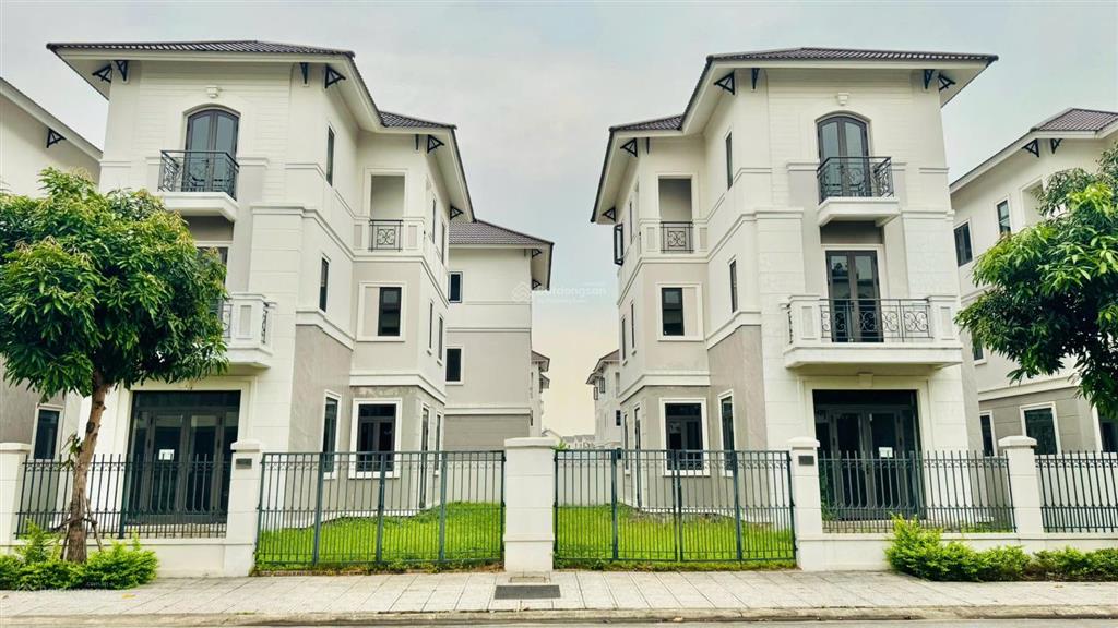 Đơn lập góc view công viên dự án centa city vsip bắc ninh, 309,5m2, giá 26 tỷ, lvcc 0916 867 ***