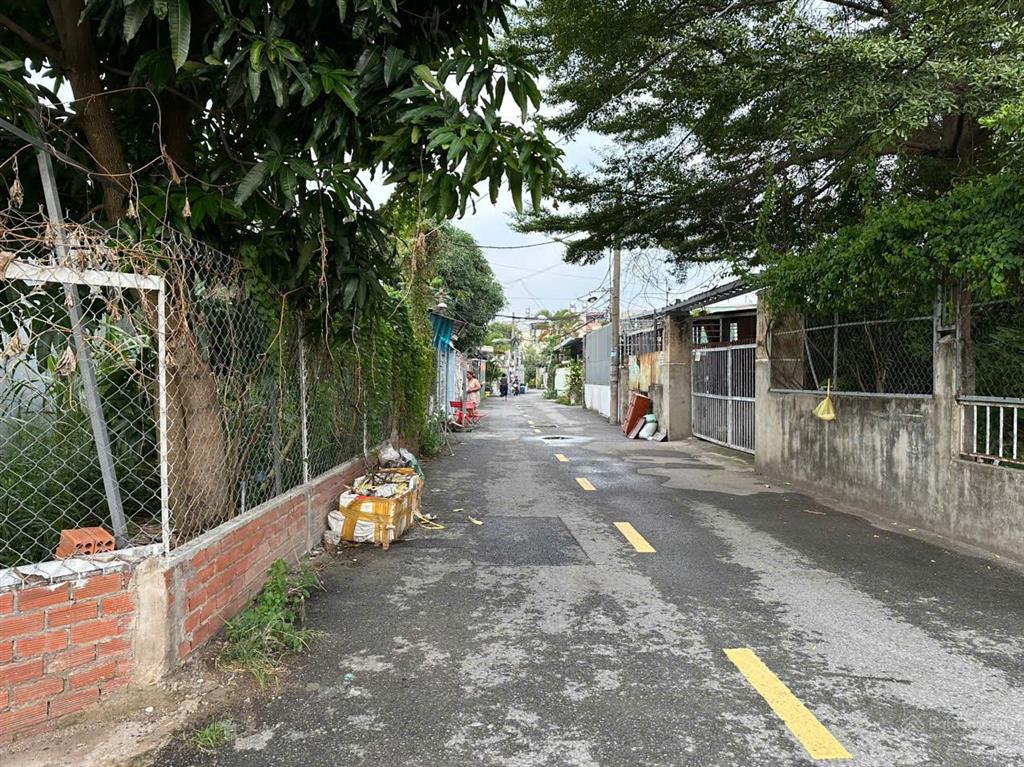 Đất quy hoạch treo nên giá rất rẻ 15tr/m2