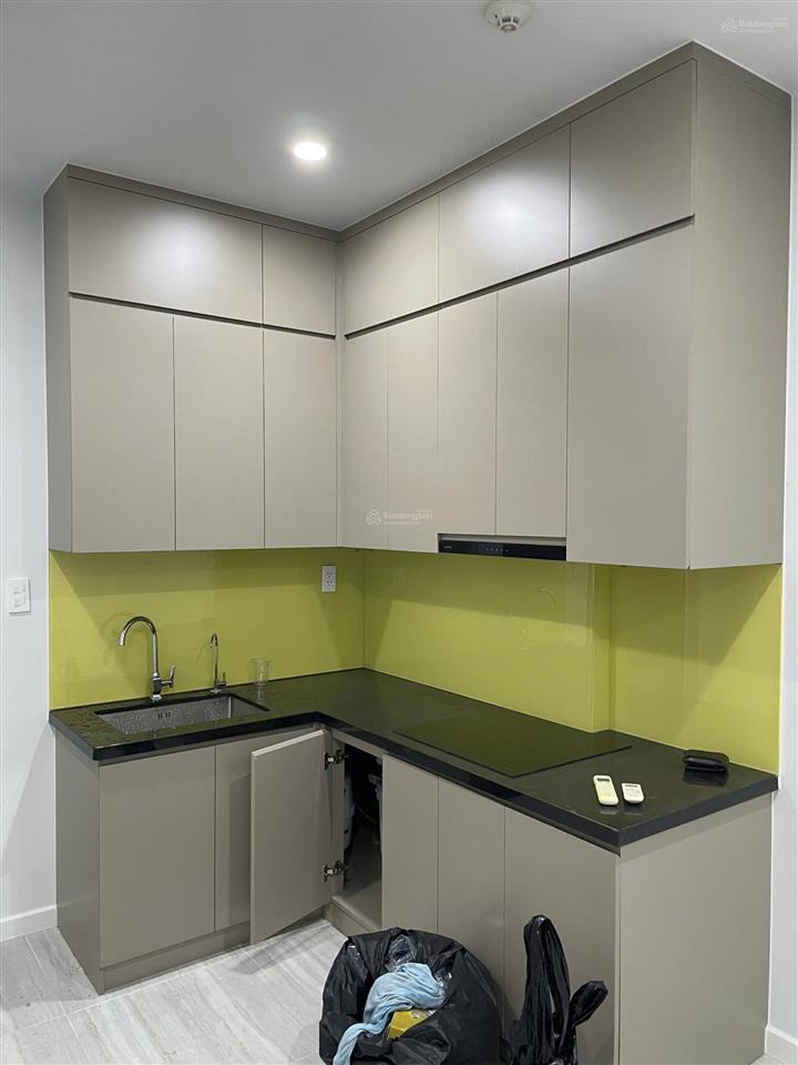 Bán căn hộ bcons city tháp saphire 2 phòng ngủ 2 wc tầng trung