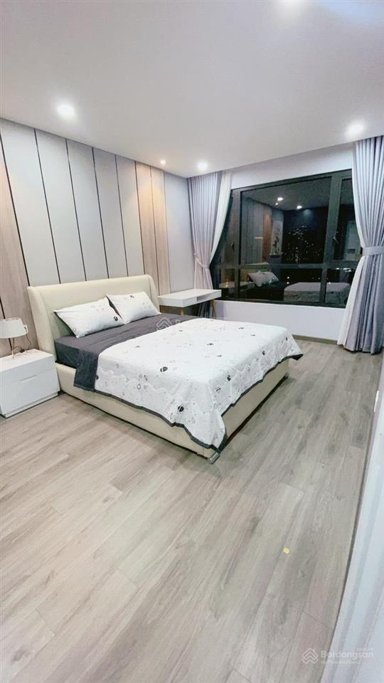 Bán cc đẹp xuất sắc tại the view riviera point, giá dành cho dân đầu tư