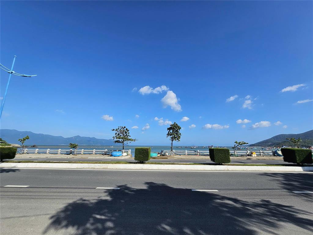 Chính chủ bán lô đất mặt tiền biển phạm văn đồng- vĩnh lương, bắc nha trang.