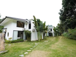 Bán bt mặt suối-dòng tiền 250tr/năm tại hasu village-3,6 tỷ,150m2, full nội thất