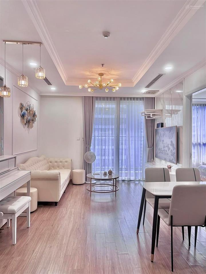 Cho thuê ch 2n parkpremium timescity 80m