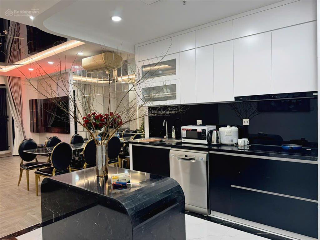 Cho thuê căn hộ 3 phòng ngủ ở times city  vĩnh tuy  hai ba trung  ha nôi
