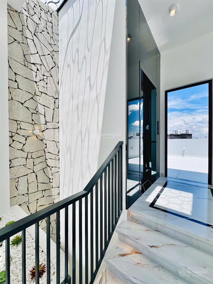 Cho thuê siêu phẩm nhà phố cao cấp full nội thất 64m²  có thang máy