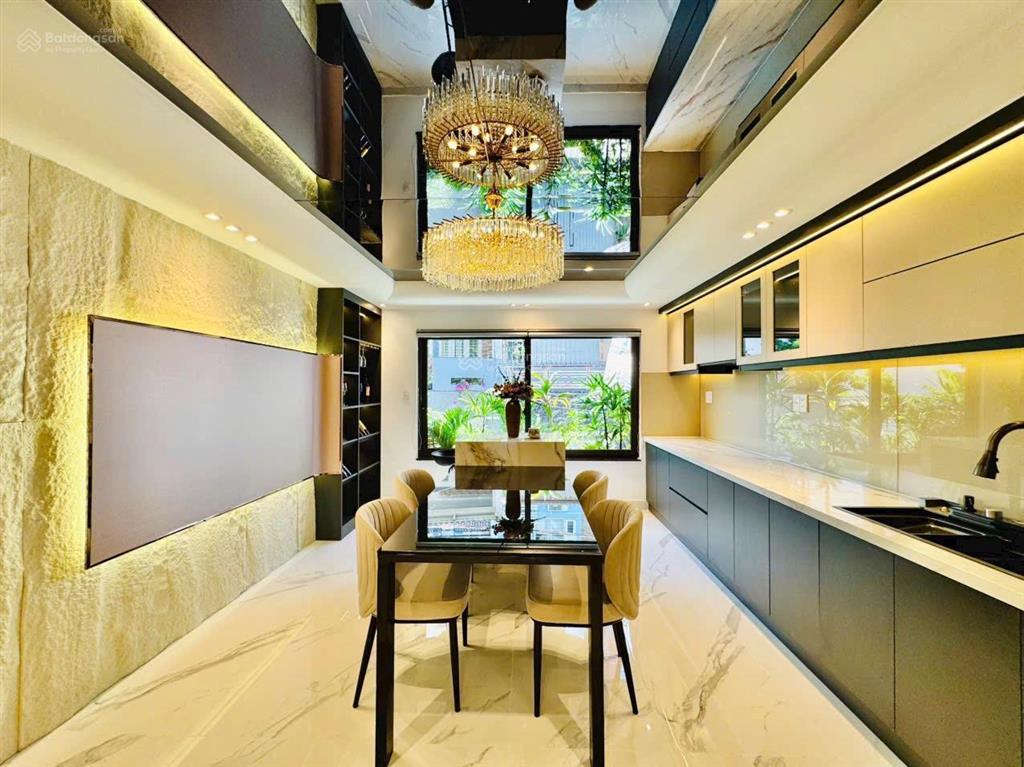 Cho thuê siêu phẩm nhà phố cao cấp full nội thất 64m²  có thang máy