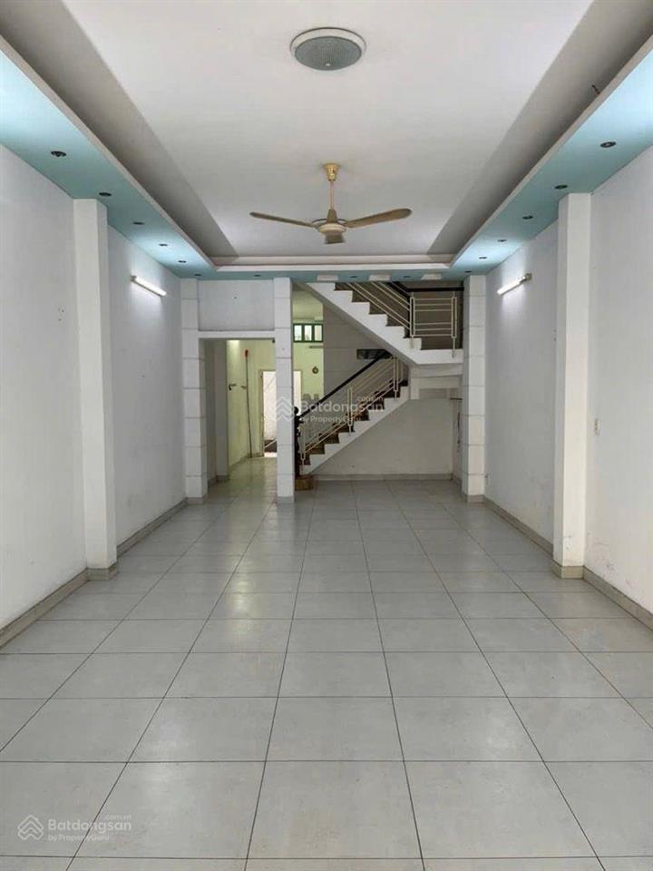 Bán nhà mt 26m ngay chợ bà hom kinh doanh đỉnh 4,5 20m, 4 tầng, 5pn chỉ nhỉnh 9 tỷ