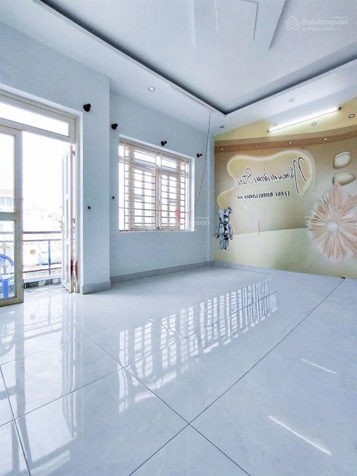 Bán nhà hẻm xe tải đ, chiến lược bình tân, 5,3x18m, 4 tầng chỉ hơn 8 tỷ xíu gần q6, tân phú