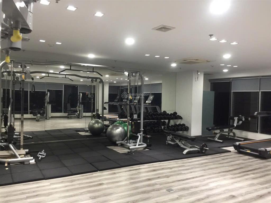 Ký túc xá gần sân bay, p2 tân bình, có phòng gym free, bãi xe rộng chỉ 1tr9 trọn gói