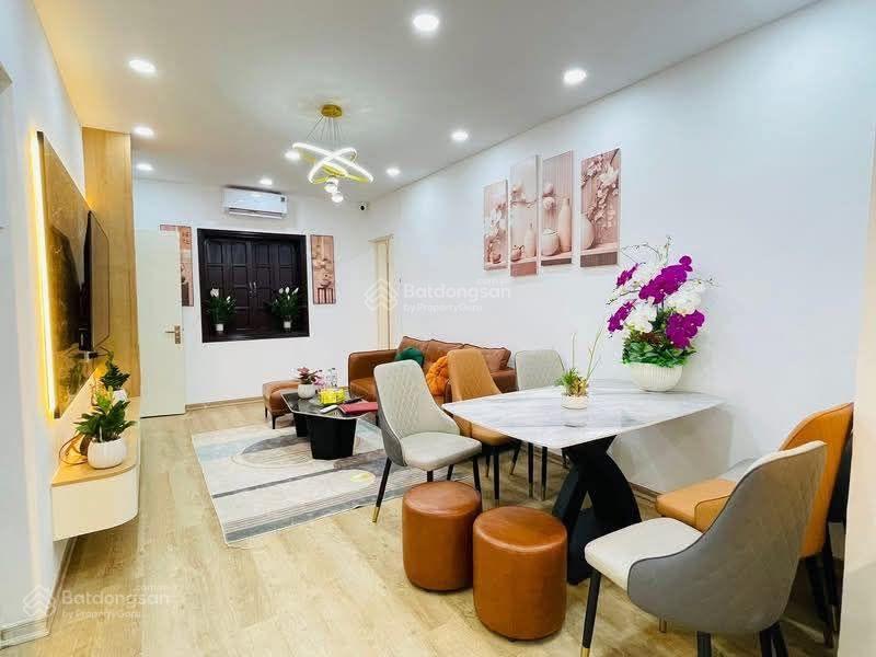 Nhà hà đông mặt tiền 5m, đường rộng kinh doanh đỉnh,thanh khoản cao