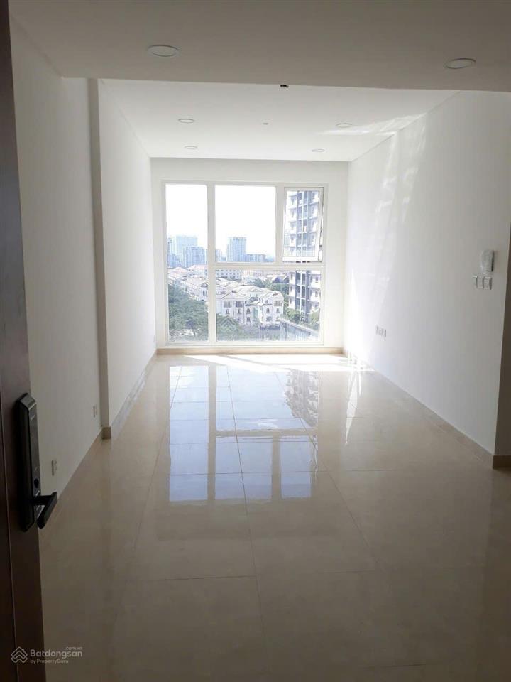 Bán ch golden star, trung tâm quận 7. 65m2, giá 4,15 tỷ, đang cho thuê 9,5 tr/tháng. sát cạnh pmh.