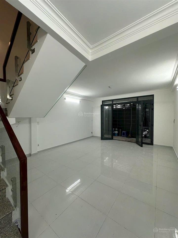 Chuyển nhượng nhà phố kdc tạ thị ngọc thảo, quận 7. 5x16m, trệt 1 lầu. giá 9,8 tỷ. sát phú mỹ hưng.