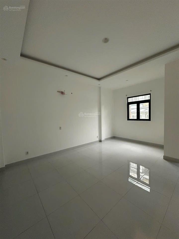 Chuyển nhượng nhà phố kdc tạ thị ngọc thảo, quận 7. 5x16m, trệt 1 lầu. giá 9,8 tỷ. sát phú mỹ hưng.