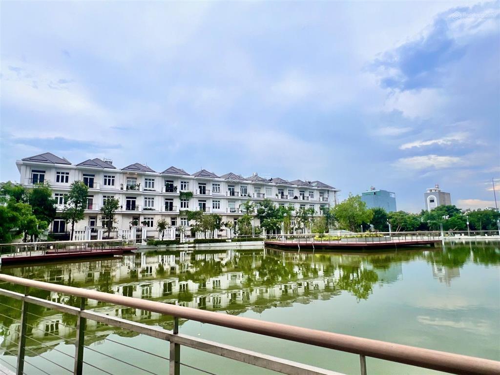 The peak garden căn hộ cao cấp trung tâm q7  căn giá tốt trong giỏ hàng cđt  ck lên đến 6%