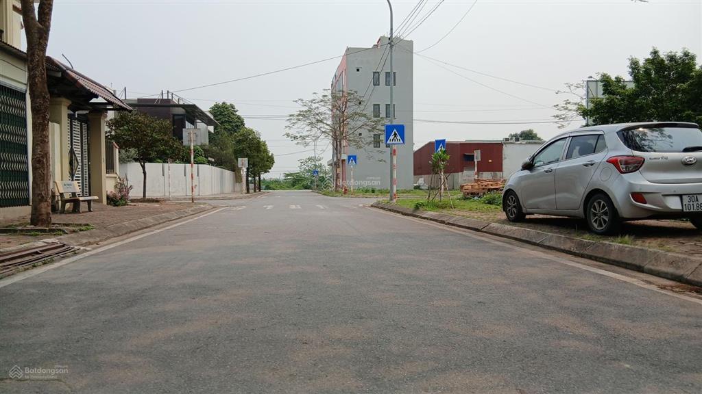 Đất vàng 110 m2 , siêu rẻ  siêu hiếm đất vàng quang minh gần đường võ văn kiệt vị trí cực đẹp