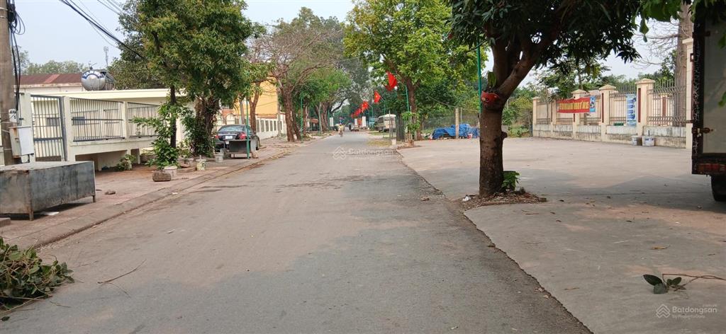 Đất vàng 110 m2 , siêu rẻ  siêu hiếm đất vàng quang minh gần đường võ văn kiệt vị trí cực đẹp