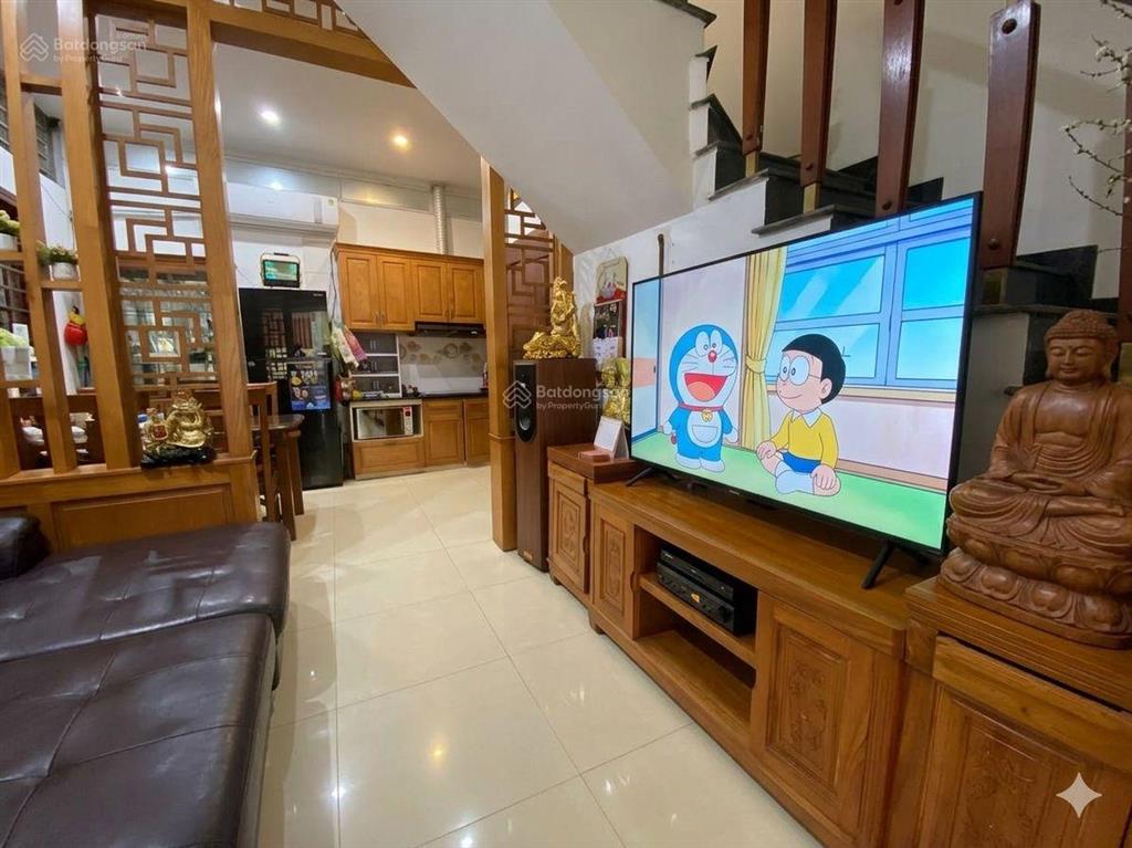 Bán nhà 4 tầng siêu đẹp lô góc quang minh, gần đường võ văn kiệt