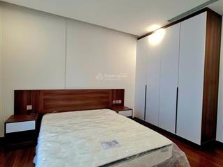 Cho thuê căn 3pn full nội thất mới 130m2 cc skycity tower 88 láng hạ chỉ 26tr/th.  0565 313 ***