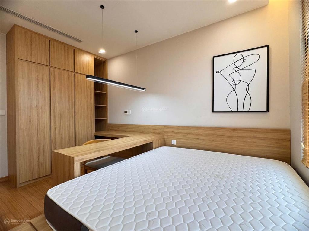 Giá rẻ!chính chủ cho thuê gấp cc yên hoà park view, e4 vũ phạm hàm 86m2 2pn 2wc full giá rẻ 15tr/th