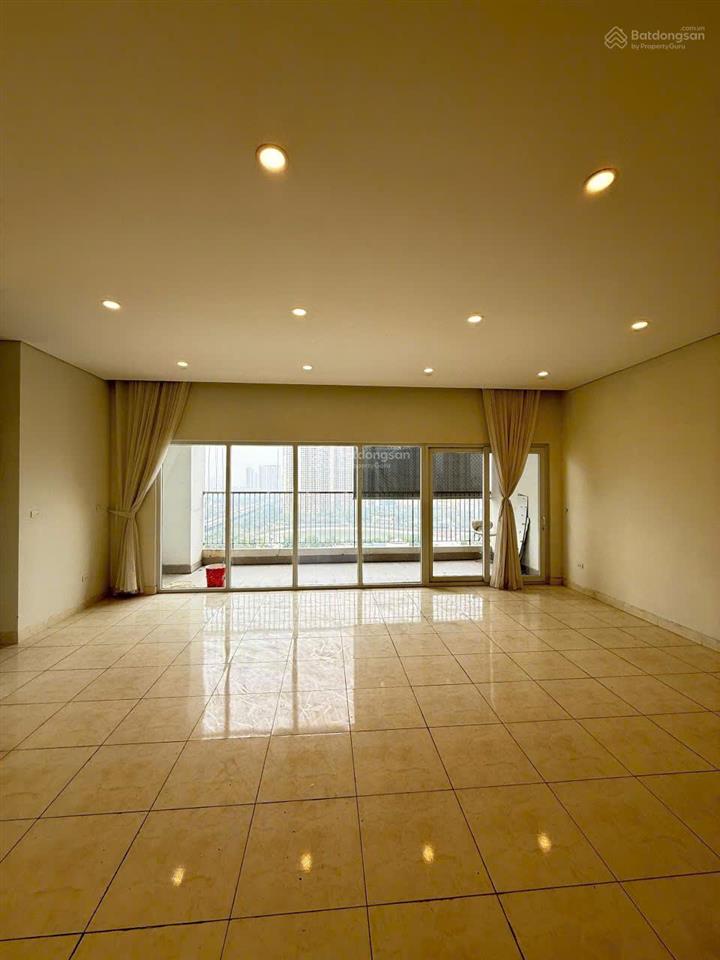 Cho thuê chung cư m2  ban cơ yếu chính phủ, 86m2, 2 phòng ngủ, đồ cơ bản, giá chỉ 14 triệu/tháng
