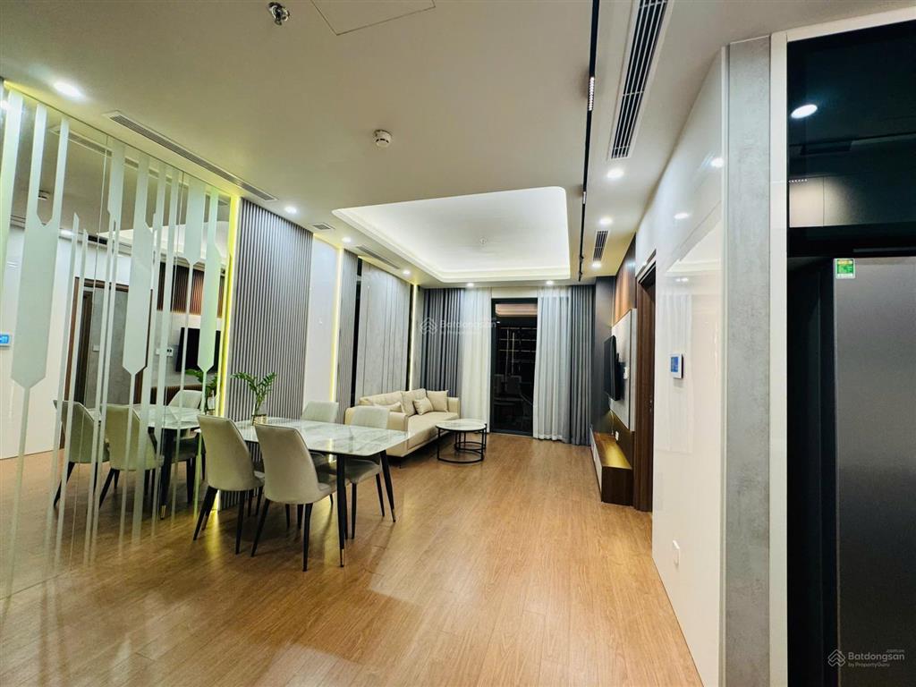 Cho thuê chung cư hà đô park view  cầu giấy. 130m2  3 ngủ  đủ đồ  22 triệu. 0565 313 ***