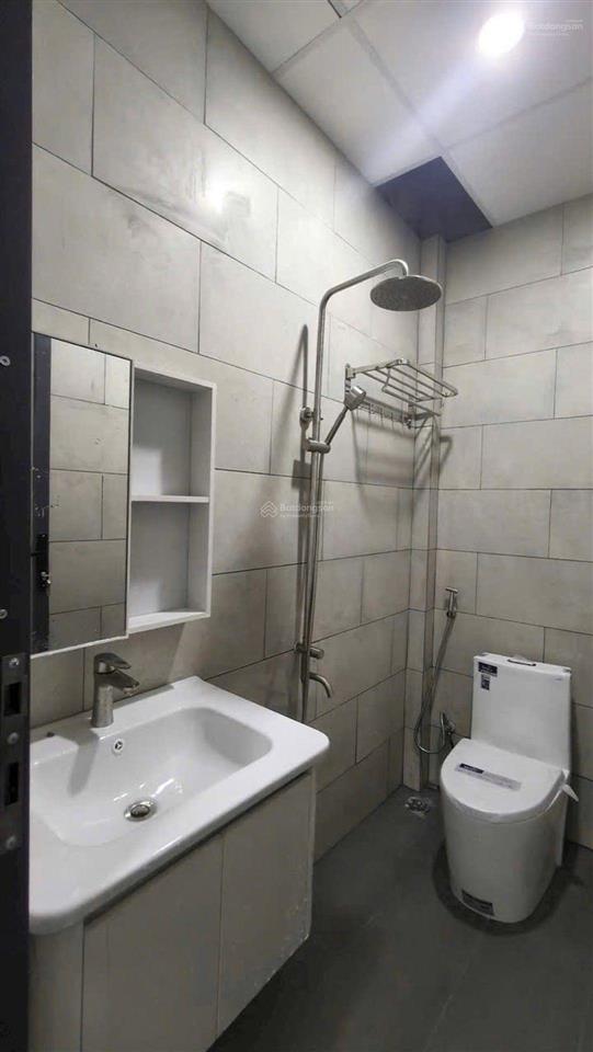 Cần bán gấp nhà ngay ql1 mặt tiền 10m2 giá 3.9 tỷ tl.
