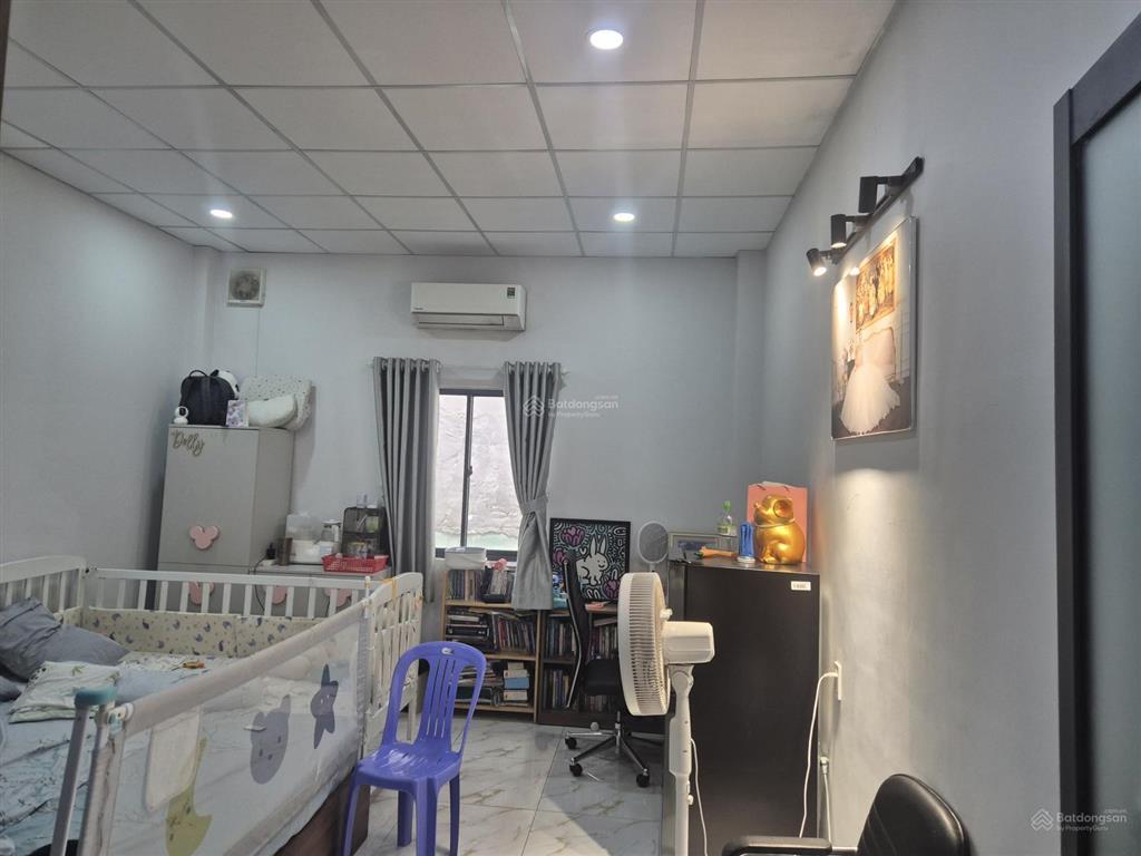Nhà hẻm 229 tây thạnh, gần sân bay tân sân nhất