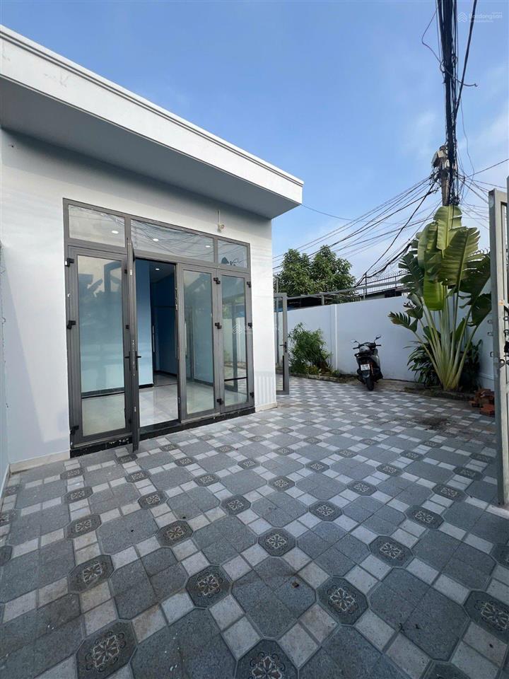 Bán nhà vườn 2mt khu phố 3, đ. song hành, 163m2 full thổ, tt hóc môn, 6,8 tl