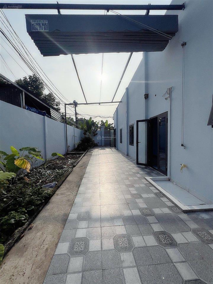 Bán nhà vườn 2mt khu phố 3, đ. song hành, 163m2 full thổ, tt hóc môn, 6,8 tl