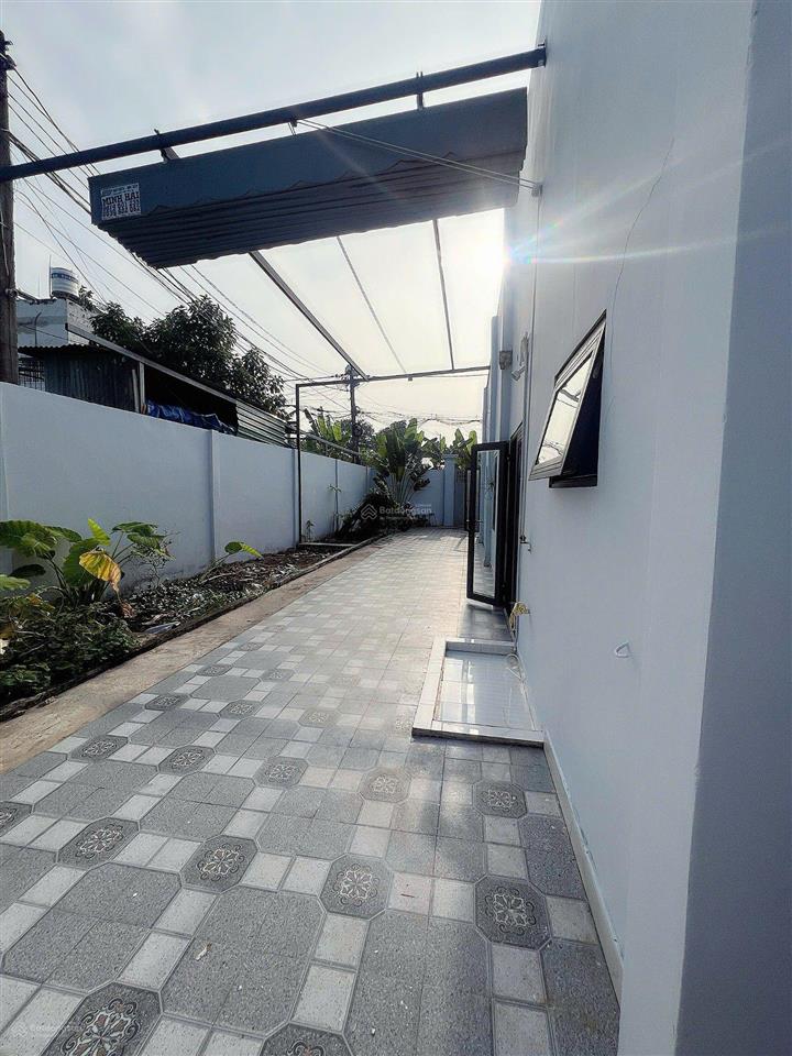 Bán nhà vườn 2mt khu phố 3, đ. song hành, 163m2 full thổ, tt hóc môn, 6,8 tl