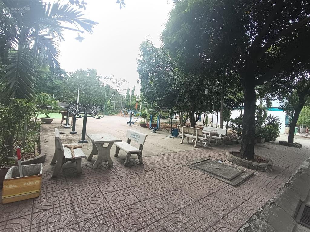 Bán gấp nhà đẹp kdc talimex, tô ký, hóc môn, 5x25 cn 123m2, trệt 2 lầu, 8,8 tỷ tl