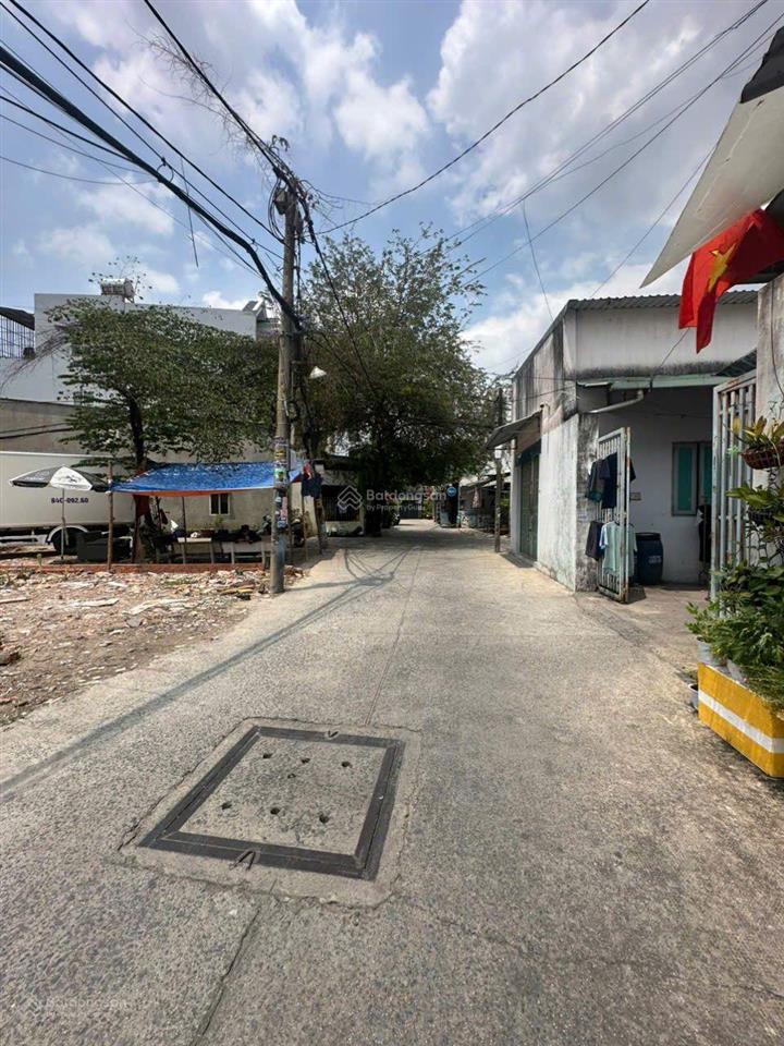 Bán đất shr phân lô tô ký, tân xuân giáp q12 trường nguyễn hữu cầu, 5x21, đường 8m thông, 5,x tỷ tl